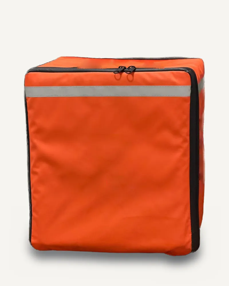 Mochila de reparto naranja, vista frontal con cinta reflejante